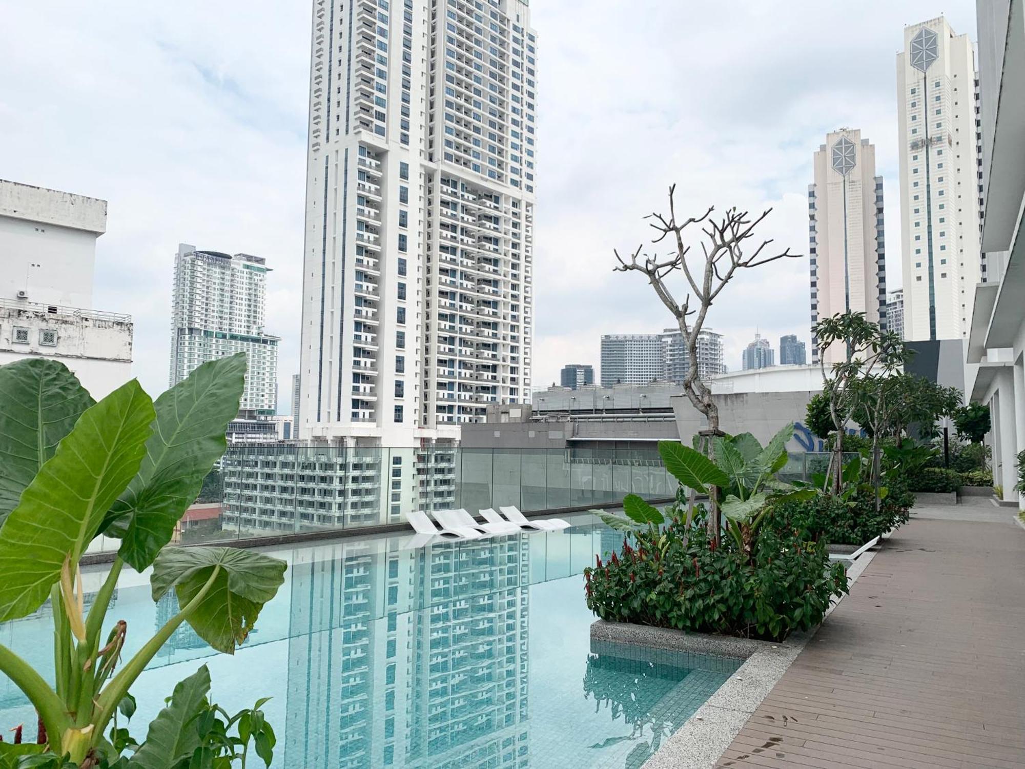 Quill Residences Klcc By Mb Куала-Лумпур Экстерьер фото